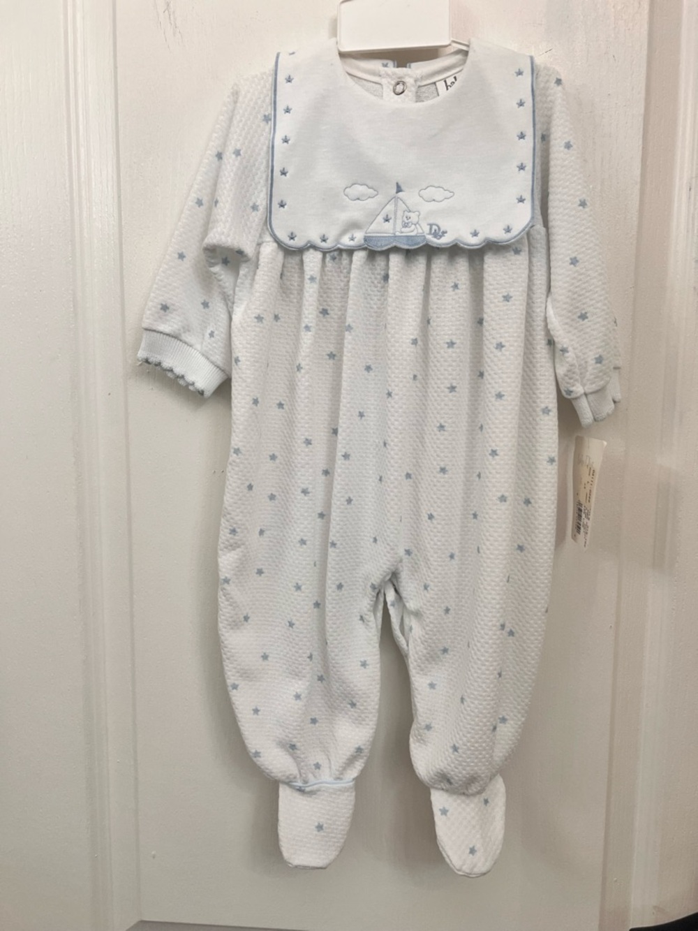 VTG Dior Baby White One-Piece Light Blue Sailboat & Bear & Logo Large 18-23 lbs. - Picture 4 of 15